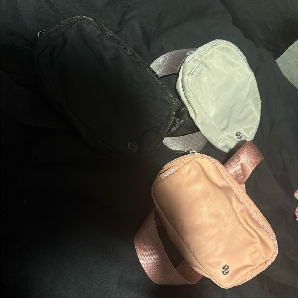 lululemon athletica belt bag